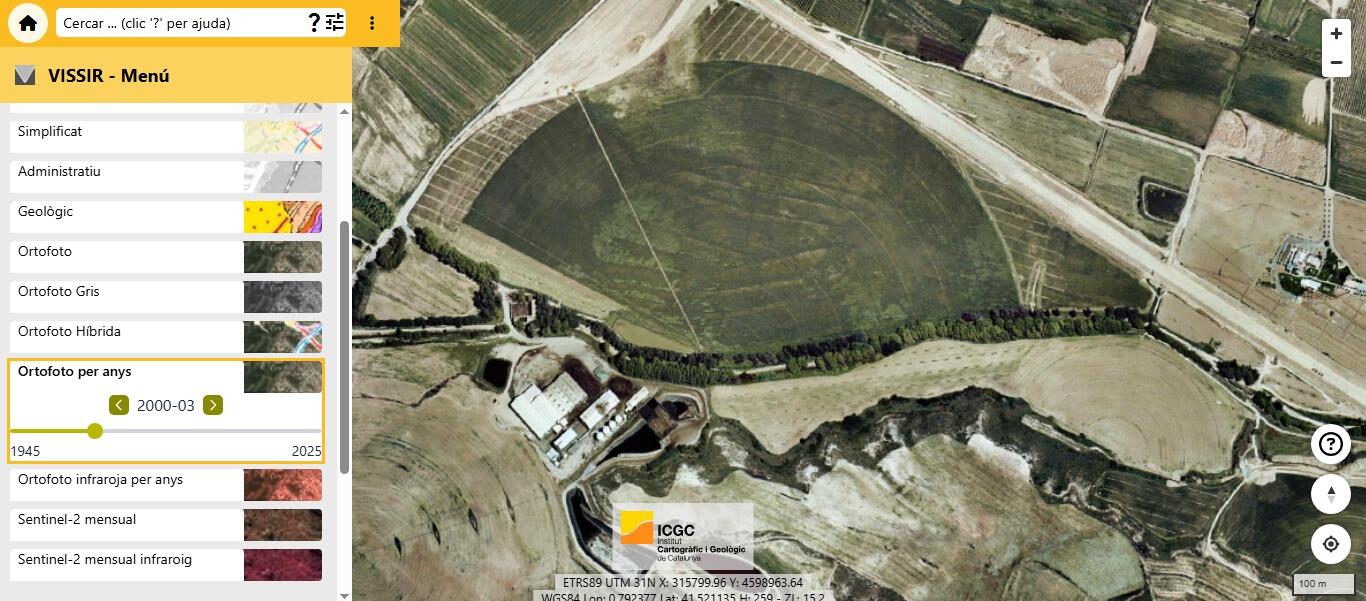 2000-03 (ICGC) — apareixen les primeres naus industrials enganxades al canal i s'observen clars a l'arbrat protegit.